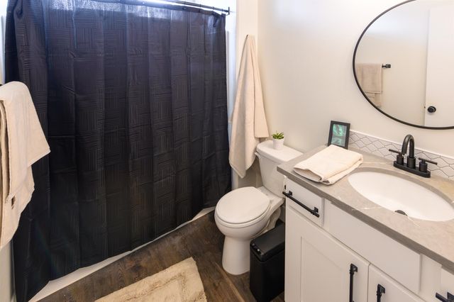 1824 S RIDGETOP Dr, Greenacres, WA 99016