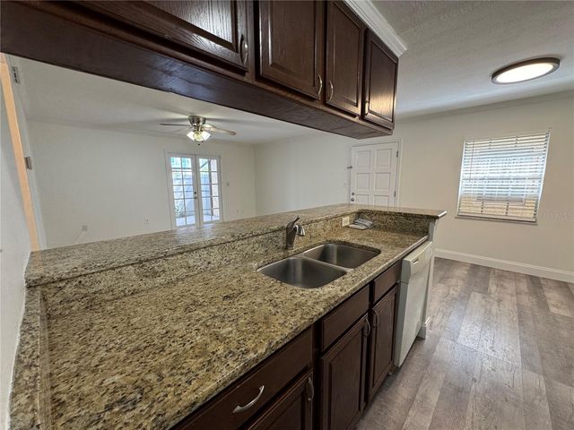 5306 W KENNEDY BOULEVARD 112, Tampa, FL 33609