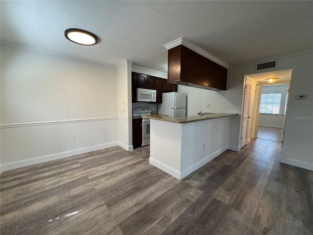 5306 W KENNEDY BOULEVARD 112, Tampa, FL 33609