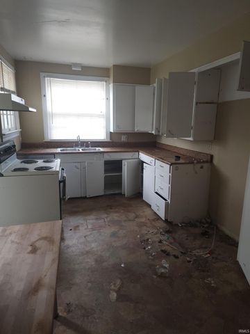 116 Burns Boulevard, Fort Wayne, IN 46807