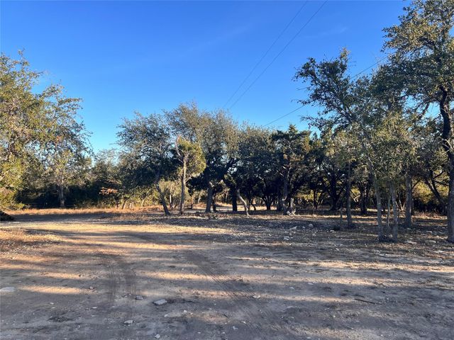 1008 Bell Springs RD, Dripping Springs, TX 78620