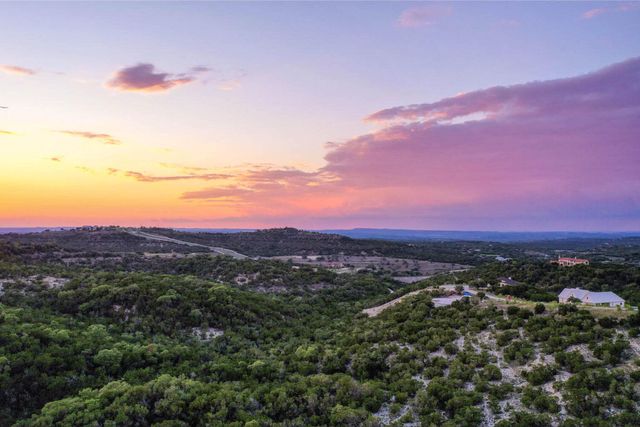 1008 Bell Springs RD, Dripping Springs, TX 78620
