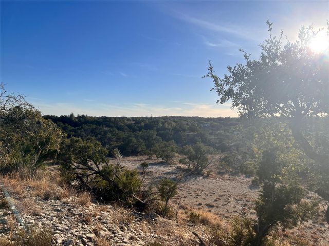 1008 Bell Springs RD, Dripping Springs, TX 78620