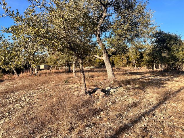 1008 Bell Springs RD, Dripping Springs, TX 78620