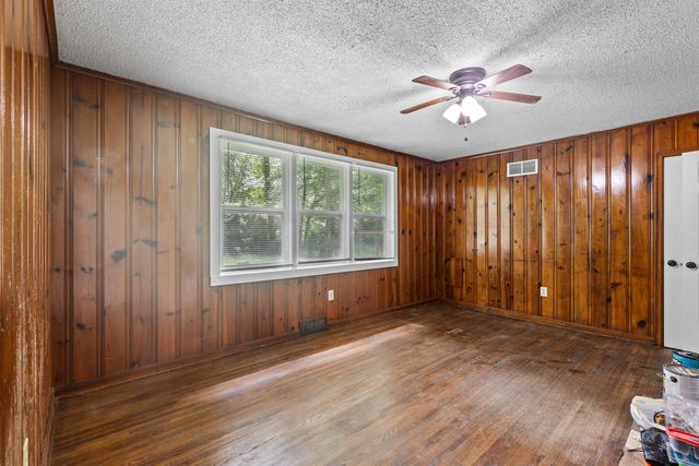 3286 DOGWOOD LN, Memphis, TN 38116