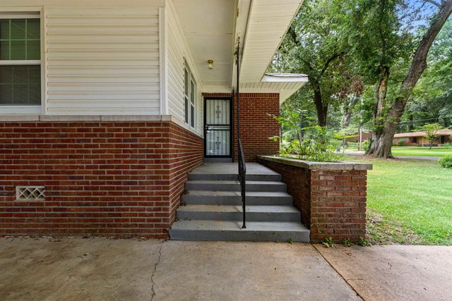 3286 DOGWOOD LN, Memphis, TN 38116