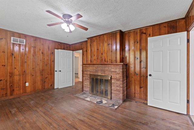 3286 DOGWOOD LN, Memphis, TN 38116
