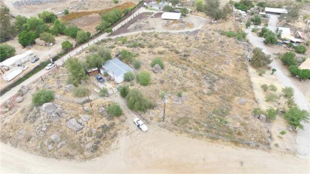 21720 John, Perris, CA 92570