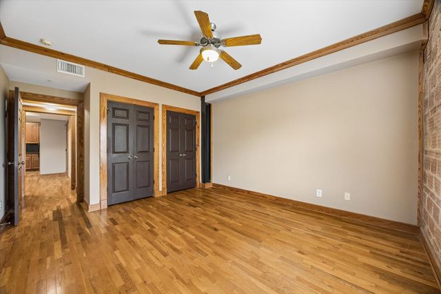 215 W Norma Street 302, Houston, TX 77009