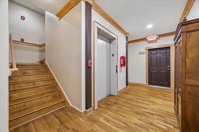 215 W Norma Street 302, Houston, TX 77009