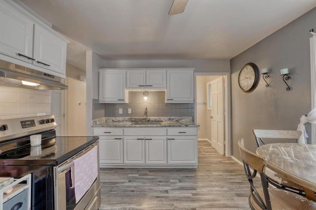 5674 79th STREET, Milwaukee, WI 53218