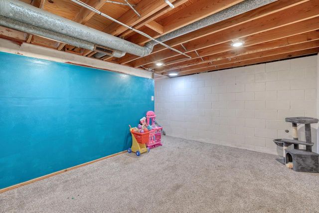5674 79th STREET, Milwaukee, WI 53218
