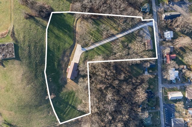 204 Church St, Petersburg, TN 37144