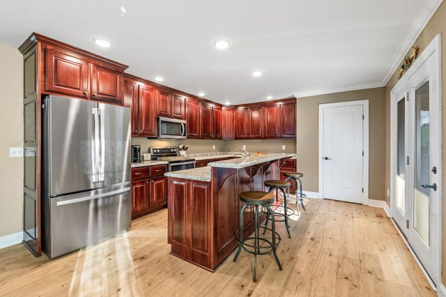 204 Church St, Petersburg, TN 37144