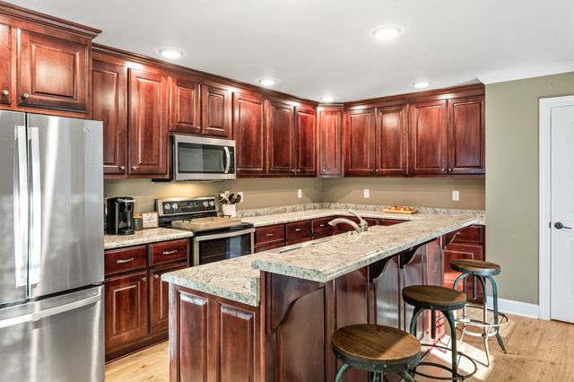 204 Church St, Petersburg, TN 37144