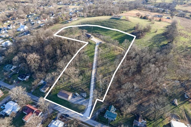 204 Church St, Petersburg, TN 37144