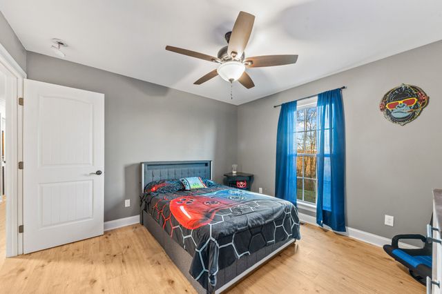 204 Church St, Petersburg, TN 37144