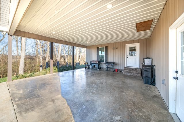 204 Church St, Petersburg, TN 37144