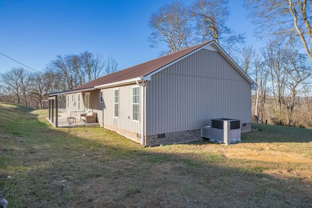 204 Church St, Petersburg, TN 37144