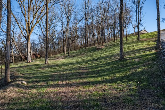 204 Church St, Petersburg, TN 37144