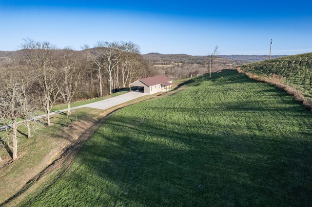 204 Church St, Petersburg, TN 37144