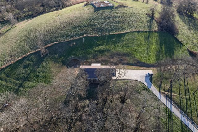 204 Church St, Petersburg, TN 37144