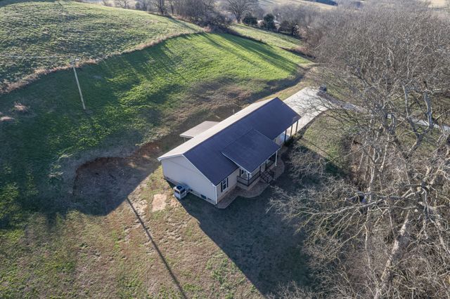 204 Church St, Petersburg, TN 37144