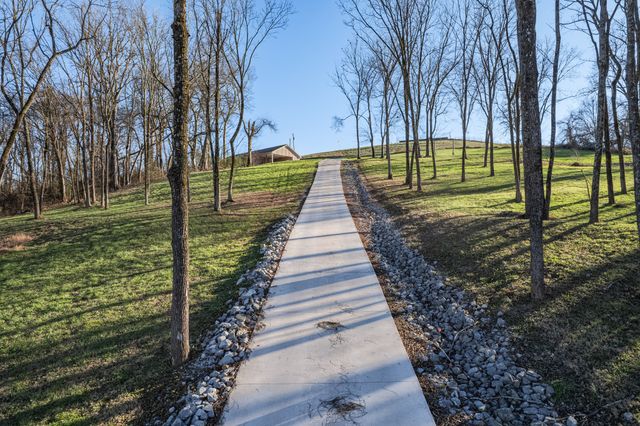 204 Church St, Petersburg, TN 37144