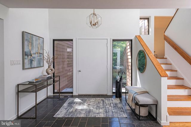 201 WENDOVER DR, Princeton, NJ 08540