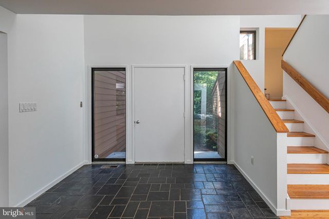201 WENDOVER DR, Princeton, NJ 08540