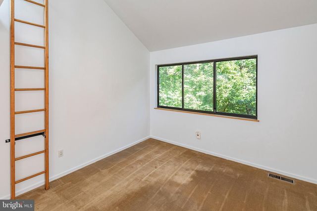 201 WENDOVER DR, Princeton, NJ 08540