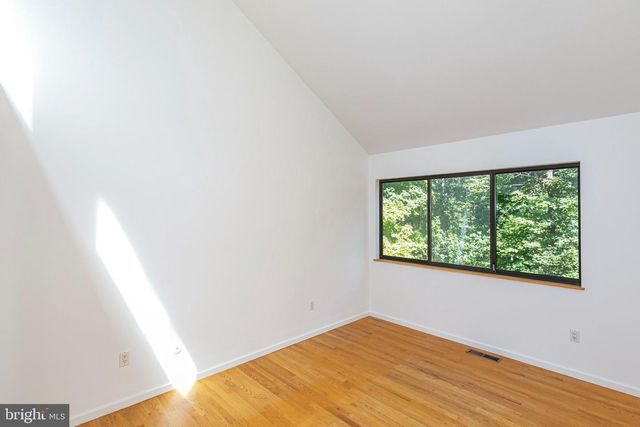 201 WENDOVER DR, Princeton, NJ 08540