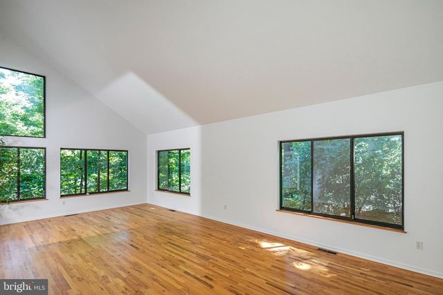 201 WENDOVER DR, Princeton, NJ 08540