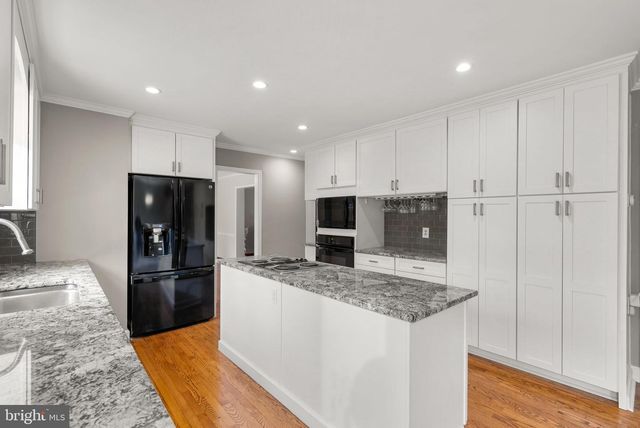 3662 BLACKBERRY LN, Ellicott City, MD 21042