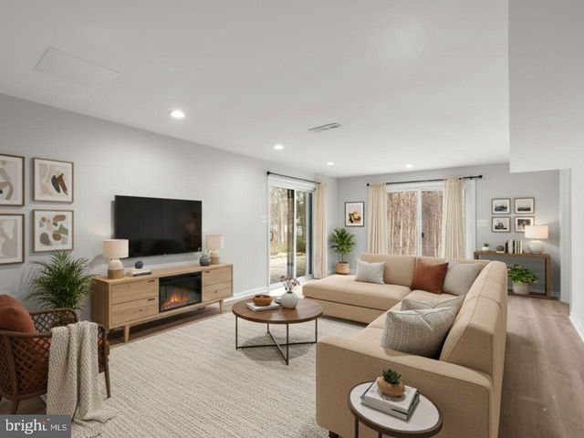 3662 BLACKBERRY LN, Ellicott City, MD 21042