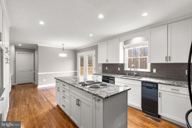 3662 BLACKBERRY LN, Ellicott City, MD 21042