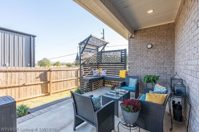1215 Lavender Road, Bonanza, AR 72916