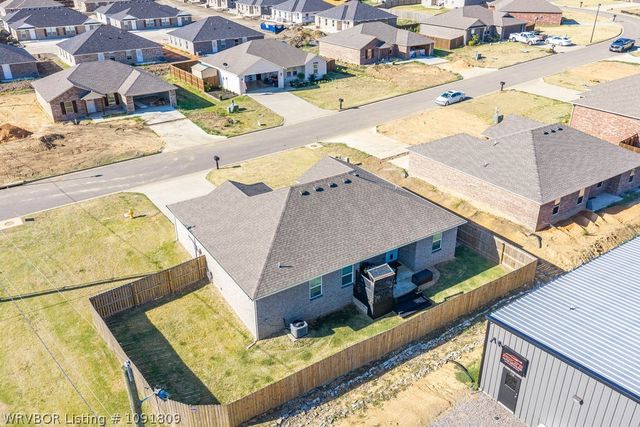 1215 Lavender Road, Bonanza, AR 72916