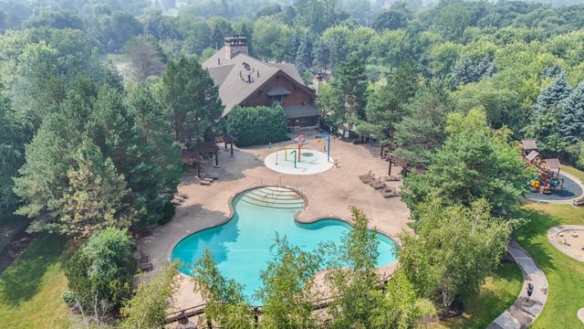 7767 Prairie Grass Pass, Prior Lake, MN 55372