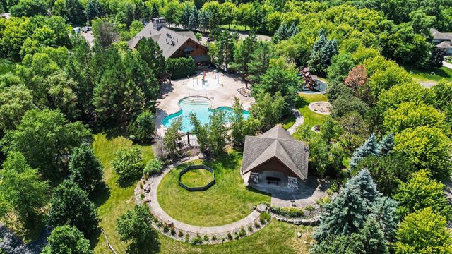 7767 Prairie Grass Pass, Prior Lake, MN 55372