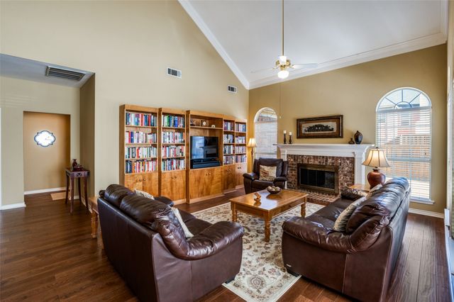 2704 Wexford Drive, Plano, TX 75093