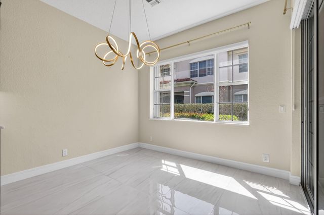 145 Nottingham Place, Boynton Beach, FL 33426