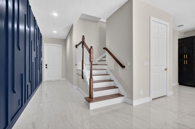 145 Nottingham Place, Boynton Beach, FL 33426