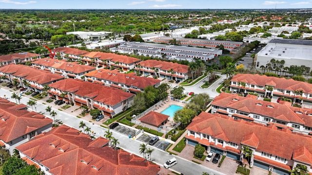 145 Nottingham Place, Boynton Beach, FL 33426