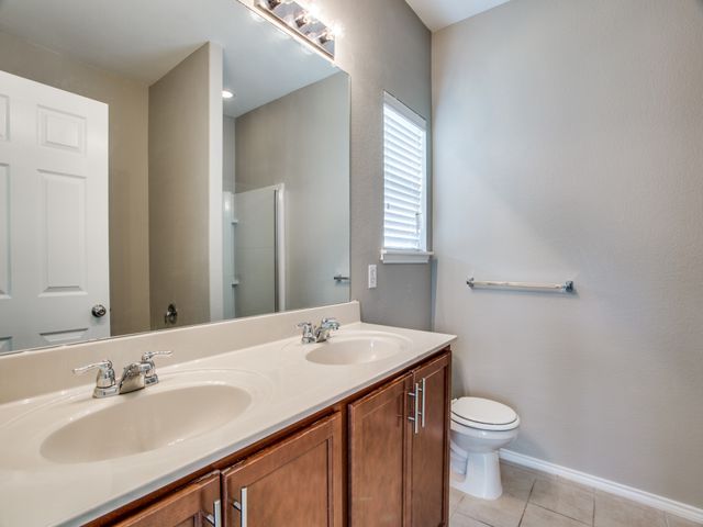101 Tanglewood Drive, Fate, TX 75189