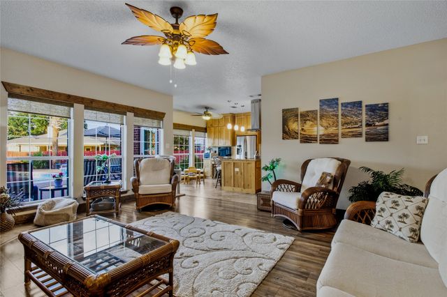 6001 Prairie Wood Court, Arlington, TX 76018