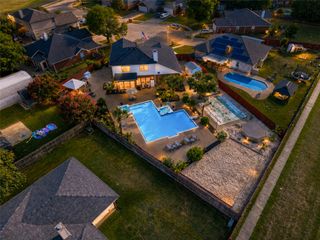 6001 Prairie Wood Court, Arlington, TX 76018