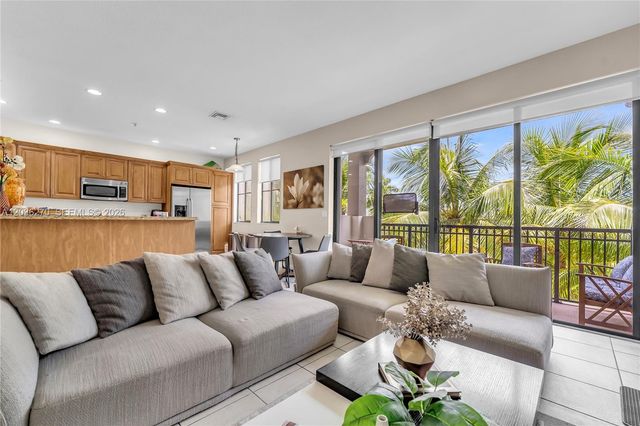 2925 NW 126th Avenue 3061, Sunrise, FL 33323