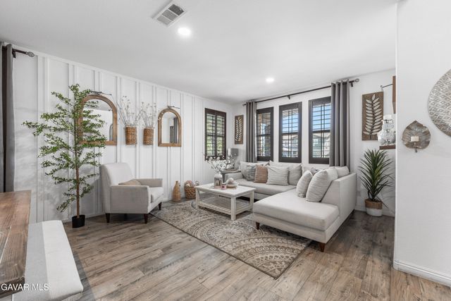 38553 Lion Way, Palmdale, CA 93551