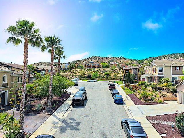 38553 Lion Way, Palmdale, CA 93551